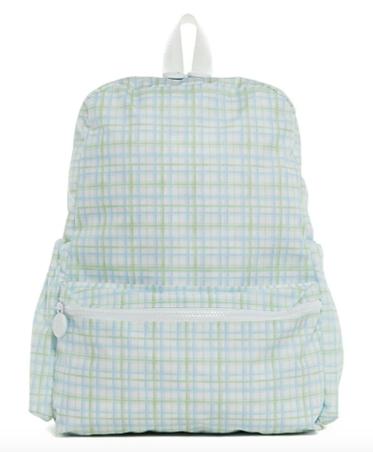 TRVL backpacker