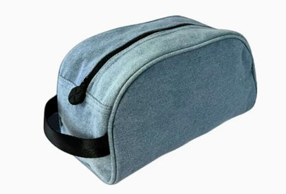 Mint traveler cosmetic bag