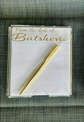 Acrylic Notepad holder