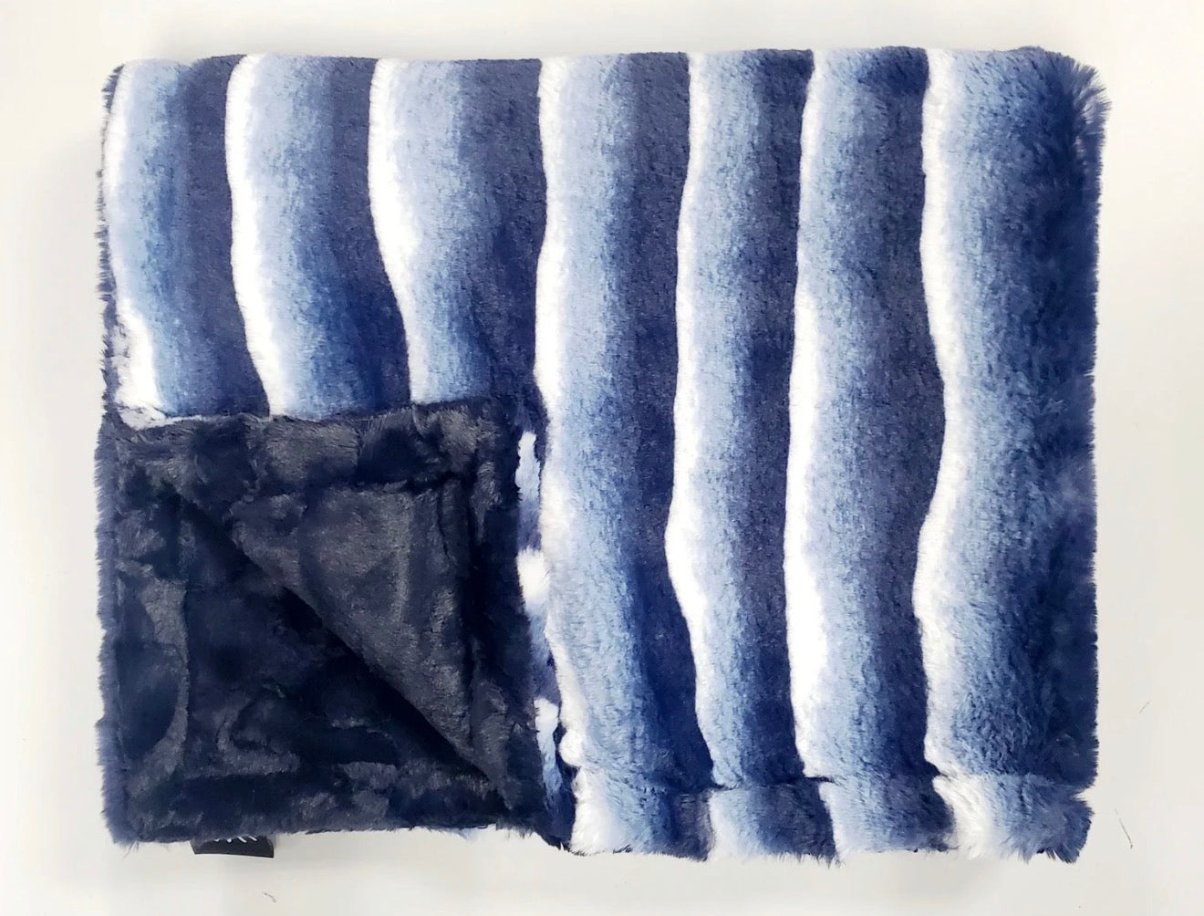 Plush Waves Navy