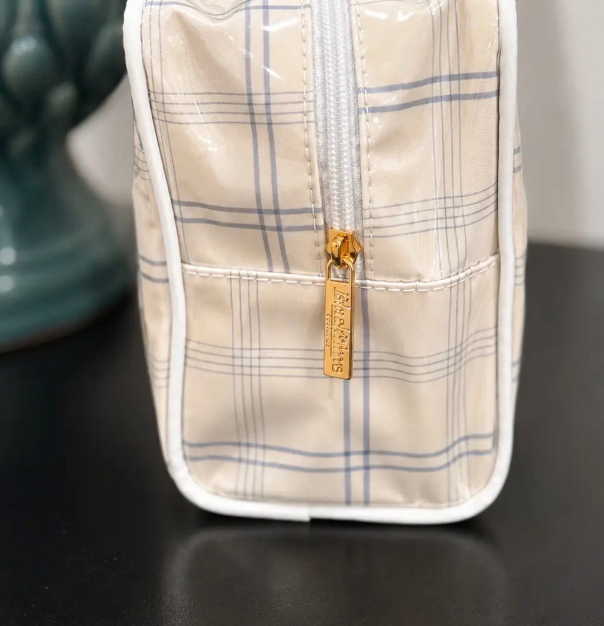 Small toiletry bag