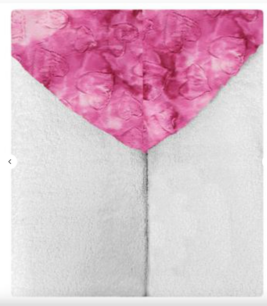 White & Luxe marble two pink hearts Towel
