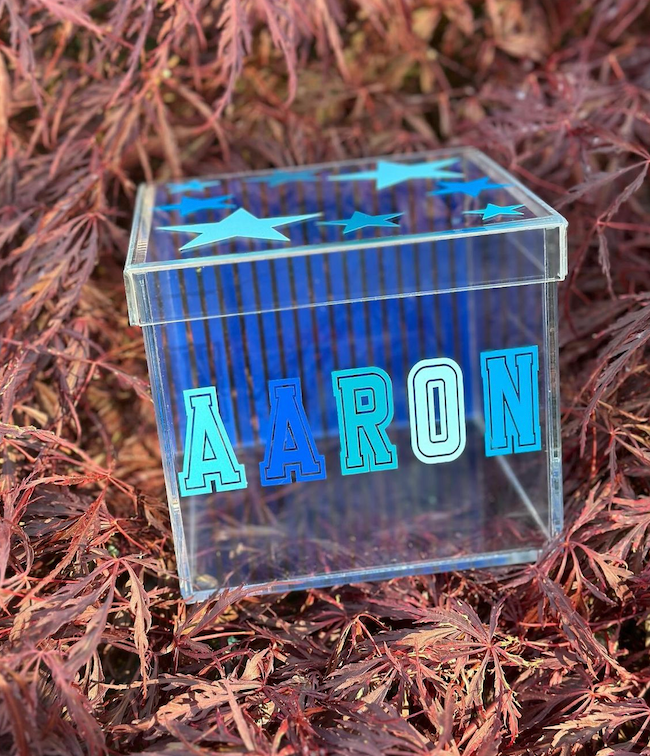 Lucite Kippah box